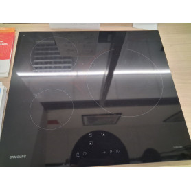 Plaque induction SAMSUNG NZ63M3NM1BB02